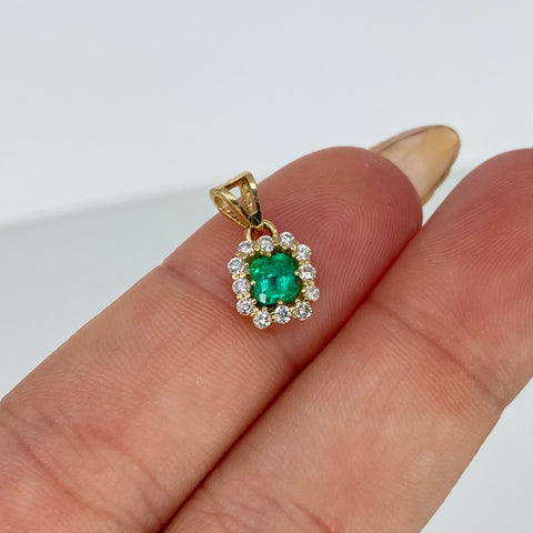 Dije Esmeralda 50PTS Oro amarillo 0,85 Gr / 1,3 Cm †