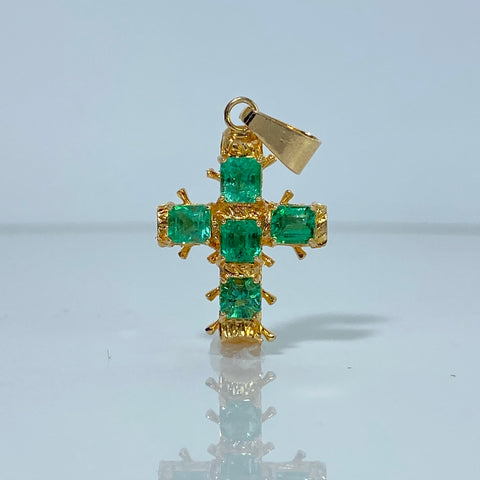 Dije Cruz Rama / 100 Pts Esmeralda Oro amarillo 18k 2,75 Gr / 3 Cm †