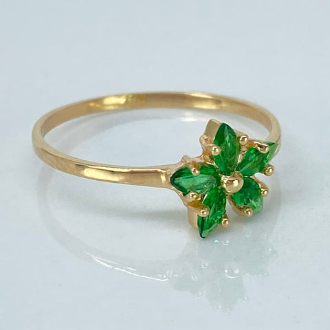 Anillo Flor Circones Verdes Oro amarillo 18k / Talla 6 3/4 / 1,21 Gr †