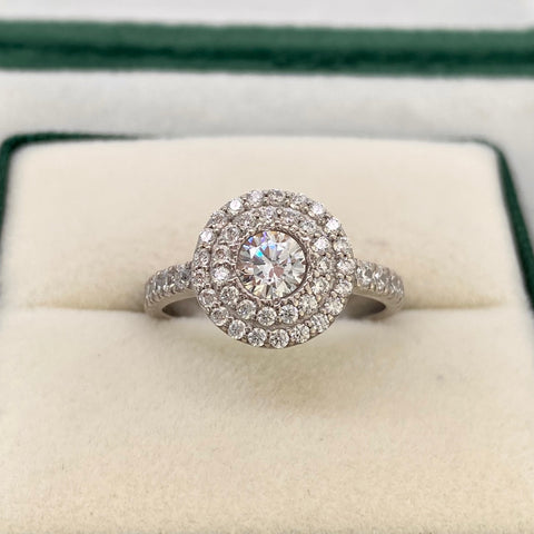 Anillo Solitario Circones Blancos Oro blanco 18k / Talla 5 1/4 / 4,10 Gr *