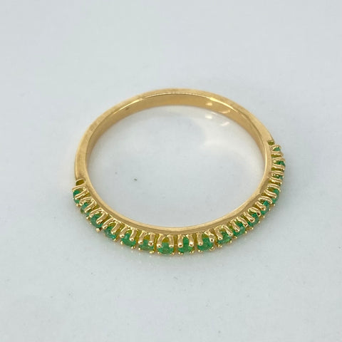 Anillo Churumbela 17 Esmeraldas 0.19Ct Oro amarillo 18k / Talla 6 3/4 / 1,7 Gr / 2 mm  *