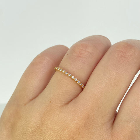 Anillo Churumbela Circones Blancos Oro amarillo 18k / Talla 6 / 1,05 Gr *