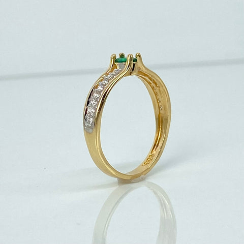 Anillo Solitario Circones Blancos Verdes Oro amarillo y Oro blanco 18k / Talla 6 1/2 / 2,5 Gr *