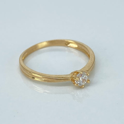 Anillo Solitario Circon Blanco Central Oro amarillo 18k / Talla 6 1/4 / 1,45 Gr †