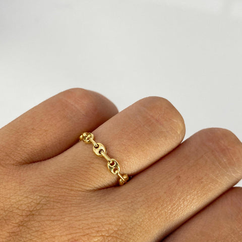 Anillo GC /10 Eslabones Oro amarillo 18k / Talla 5 1/2 Hasta 7 3/4 / 0,59 Gr