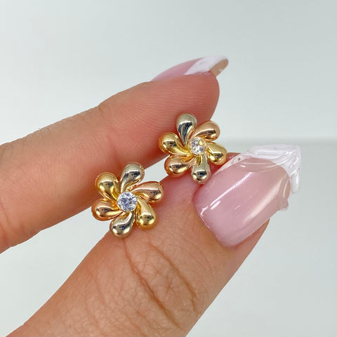 Topos Flor Circon Blanco Tres oros 18k 1,2 Gr / 11 mm  *