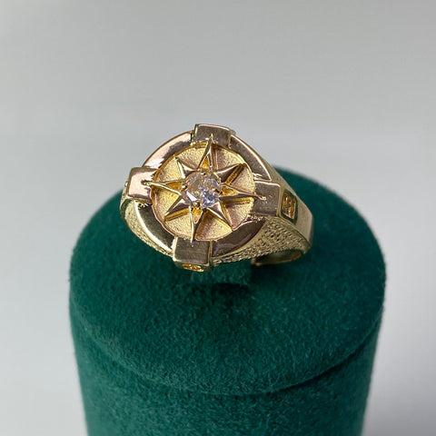 Anillo Brujula  Circon Blanco Oro amarillo 18k / Talla 9 1/4 / 8,0 Gr