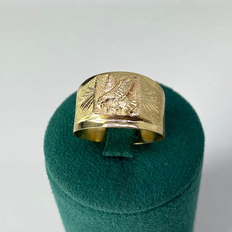 Anillo Aguila Fondo Diamantado Oro amarillo 18k / Talla 10 1/4 / 5,30 Gr †