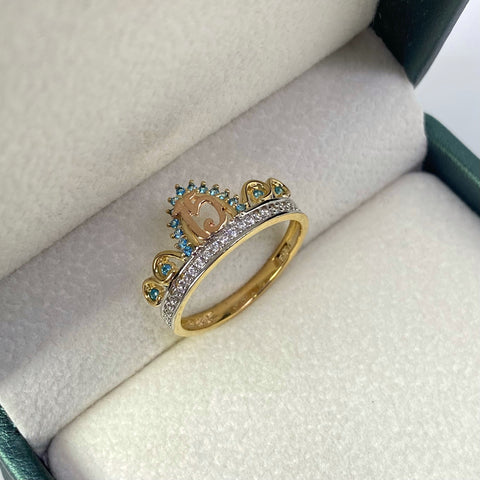 Anillo 15 Años Circones Azules Claros Y Blancos Oro amarillo 18k / Talla 7 1/4 / 2,93 Gr