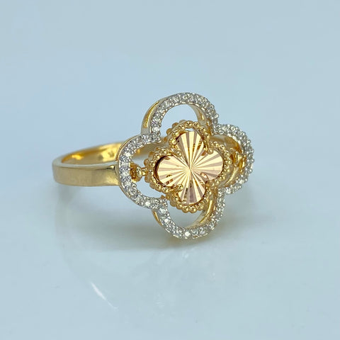 Anillo Trebol Articulado Diamantado Circones Blancos Oro amarillo y Oro blanco 18k / Talla 7 3/4 / 3,8 Gr †