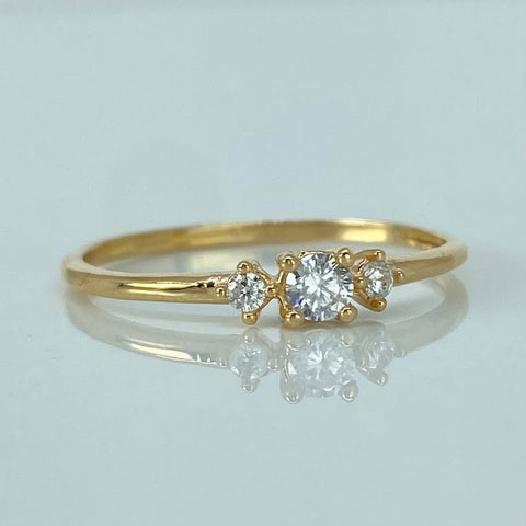Anillo Tres Circones Blancos Oro amarillo / Talla 6 / 1,33 Gr †