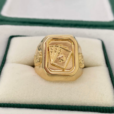 Anillo Cartas / Signo $ Oro amarillo 18k / Talla 8 / 3,58 Gr *