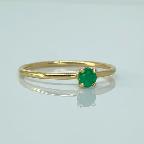 Anillo Solitario Esmeralda 17PTS Oro amarillo 18k / Talla 6 3/4 / 1,16 Gr *