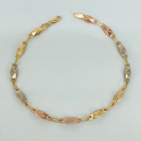 Pulso Rustico Eslabones Rombos Tres oros 18k 4,05 Gr / 4 mm / 20,5 Cm *