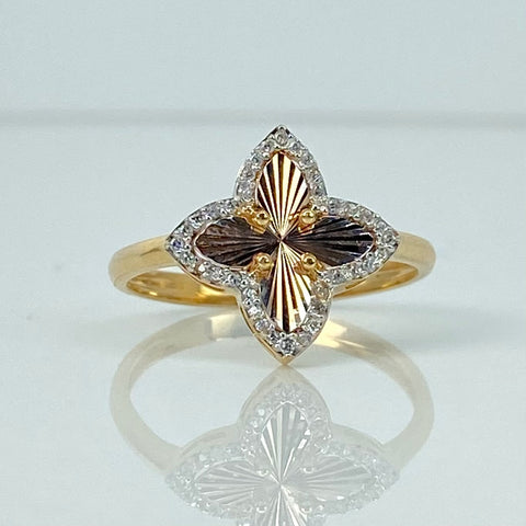 Anillo Trebol Diamantado Circones Blancos Oro amarillo y Oro rosa 18k / Talla 7 1/2 / 2,07 Gr *