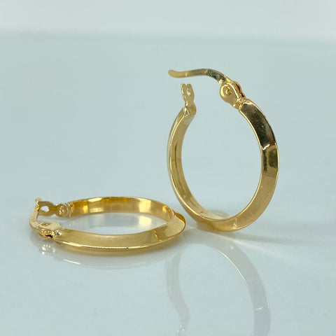 Candongas Triangulares Lisas Oro amarillo 18k 1,4 Gr / 2,1 Cm  †