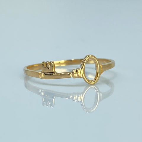 Anillo Llave Oro amarillo 18k / Talla 6 1/4 / 0,94 Gr †