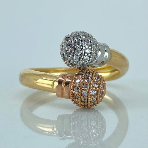 Anillo Tu Y Yo Circones Blancos Tres oros / Talla 5 / 2,9 Gr