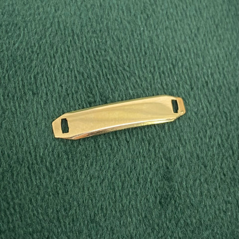 Herraje Placa Rectangular Curva Oro amarillo 18k 0,4 Gr / 2,2 Cm