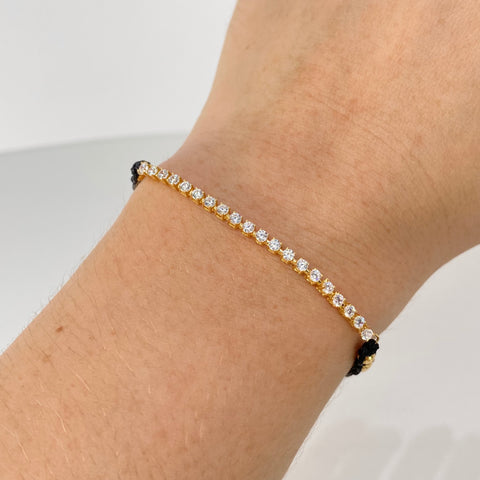 Pulsera tejida Herraje Circones Blancos / BD 8uni 3mm / Hilo Negro Oro amarillo 1,5 Gr †
