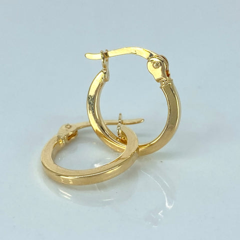 Candongas Cuadradas Lisas Oro amarillo 18k 1,05 Gr / 1,5 Cm †