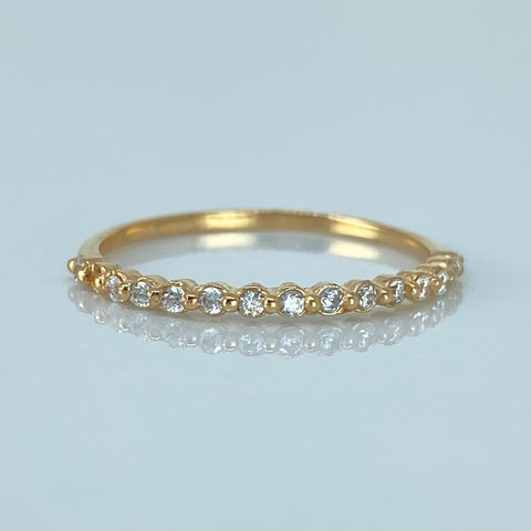 Anillo Churumbela Circones Blancos  Oro amarillo / Talla 6 1/2 / 1,15 Gr