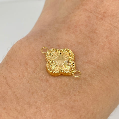 Herraje Troquel Trebol Oro amarillo 18k 0,77 Gr / 2,9 Cm