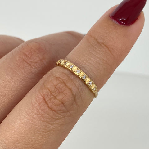 Anillo Churumbelas Circones Blancos Oro amarillo 18k / Talla 4 3/4 / 1,4 Gr †