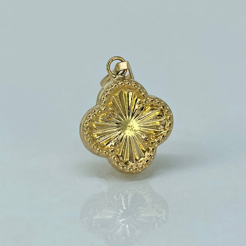 Dije Trebol Diamantado Oro amarillo 18k 0,9 Gr / 2,3 Cm *