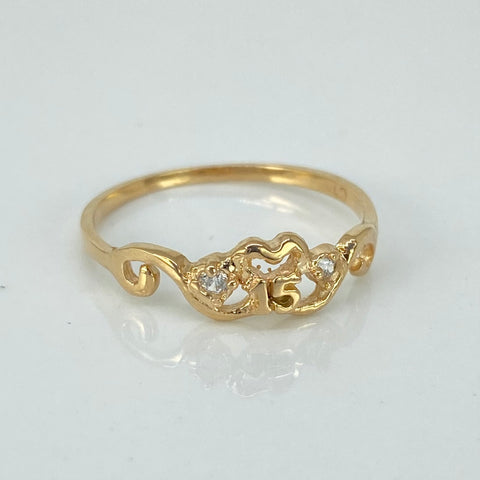 Anillo 15 Años Circones Blancos Oro amarillo 18k / Talla 6 1/2 / 1,4 Gr