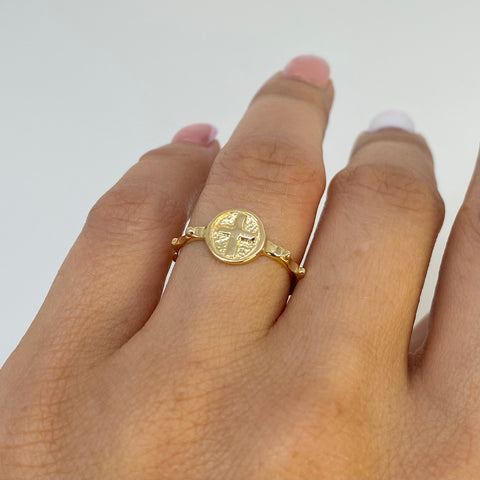 Anillo Cruz Fondo Diamantado Oro amarillo 18k / Talla 6 1/4 / 1,98 Gr