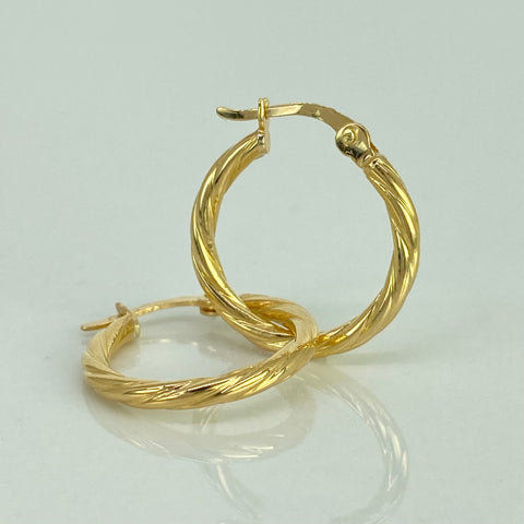 Candongas Entorchadas Oro amarillo 18k 1,65 Gr / 2,2 Cm  *