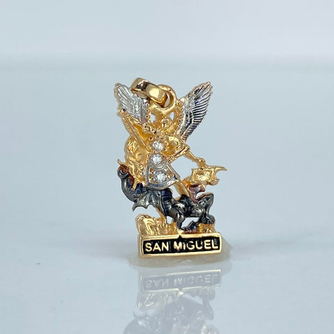 Dije San Miguel Arcangel Circones Blancos Oro amarillo y Oro blanco 18k 1,75 Gr / 2 Cm  *