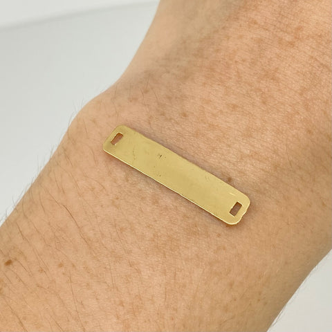 Herraje Placa Rectangular Oro amarillo 18k 0,63 Gr / 2,7 Cm