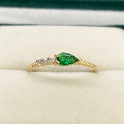 Anillo Circones Blancos Y Verdes Oro amarillo 18k / Talla 6 1/4 / 1,10 Gr *