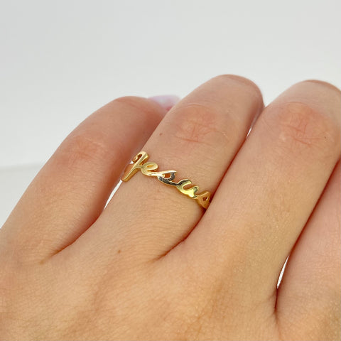 Anillo Jesus Oro amarillo 18k / Talla 6 3/4 / 1,41 Gr *