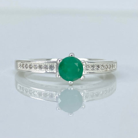 Anillo Churumbela 0.22Pt Esmeralda Circones / Talla 6 3/4 Plata 925 2,32 Gr *