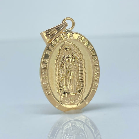 Dije Virgen Guadalupe Oro amarillo 1,15 Gr / 2,7 Cm †