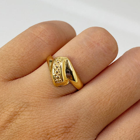 Anillo Centro Diamantado Oro amarillo 18k / Talla 6 3/4 / 1,50 Gr *