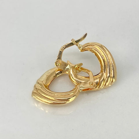 Candongas Corazon Rayadas  Oro amarillo 18k 1,22 Gr / 1,6 Cm
