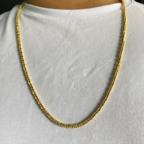 Cadena Italy Punto Cuadrado Oro amarillo 18k +3 / 24,74 Gr / 2,8 mm / 70 Cm