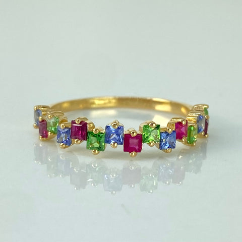 Anillo 15 Zafiros 93PTS  Oro amarillo 18k / Talla 7 3/4 / 1,87 Gr †