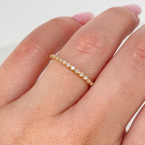 Anillo Churumbela Circones Blancos Oro amarillo / Talla 7 1/4 / 1,11 Gr †