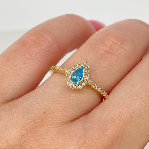 Anillo Solitario Gota Circones Azul Cielo Y Blancos Oro amarillo 18k / Talla 7 / 1,85 Gr †