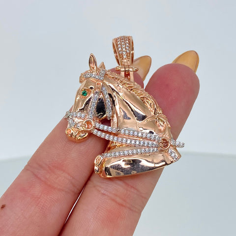 Dije Caballo Circones Blancos Verdes Oro blanco y Oro rosa 14,5 Gr / 4,6 Cm