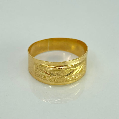Anillo Sello Flechas Diamantado Oro amarillo 18k / Talla 7 / 1,91 Gr †