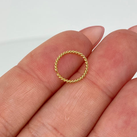 Piercing Aro Entorchado / Oro Amarillo 18k (Joya) / 0,26gr / 1.1cm / (Labio) †