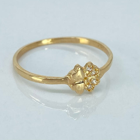 Anillo Trebol Liso / Con Circones Blancos Oro amarillo 18k / Talla 6 1/2 / 1,10 Gr †