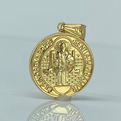 Dije San Benito Oro amarillo 18k 2,66 Gr / 3,1 Cm *