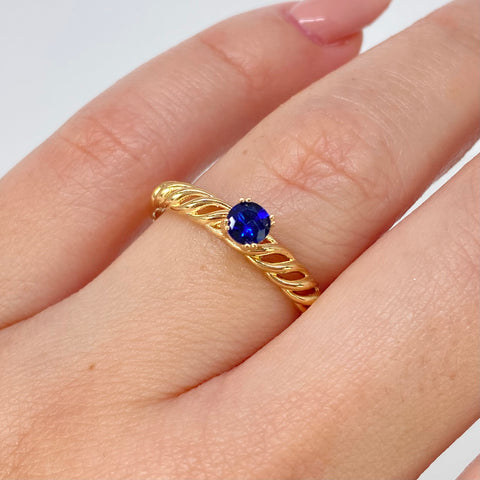 Anillo Solitario Circon Azul Oro amarillo / Talla 7 3/4 / 2,35 Gr *